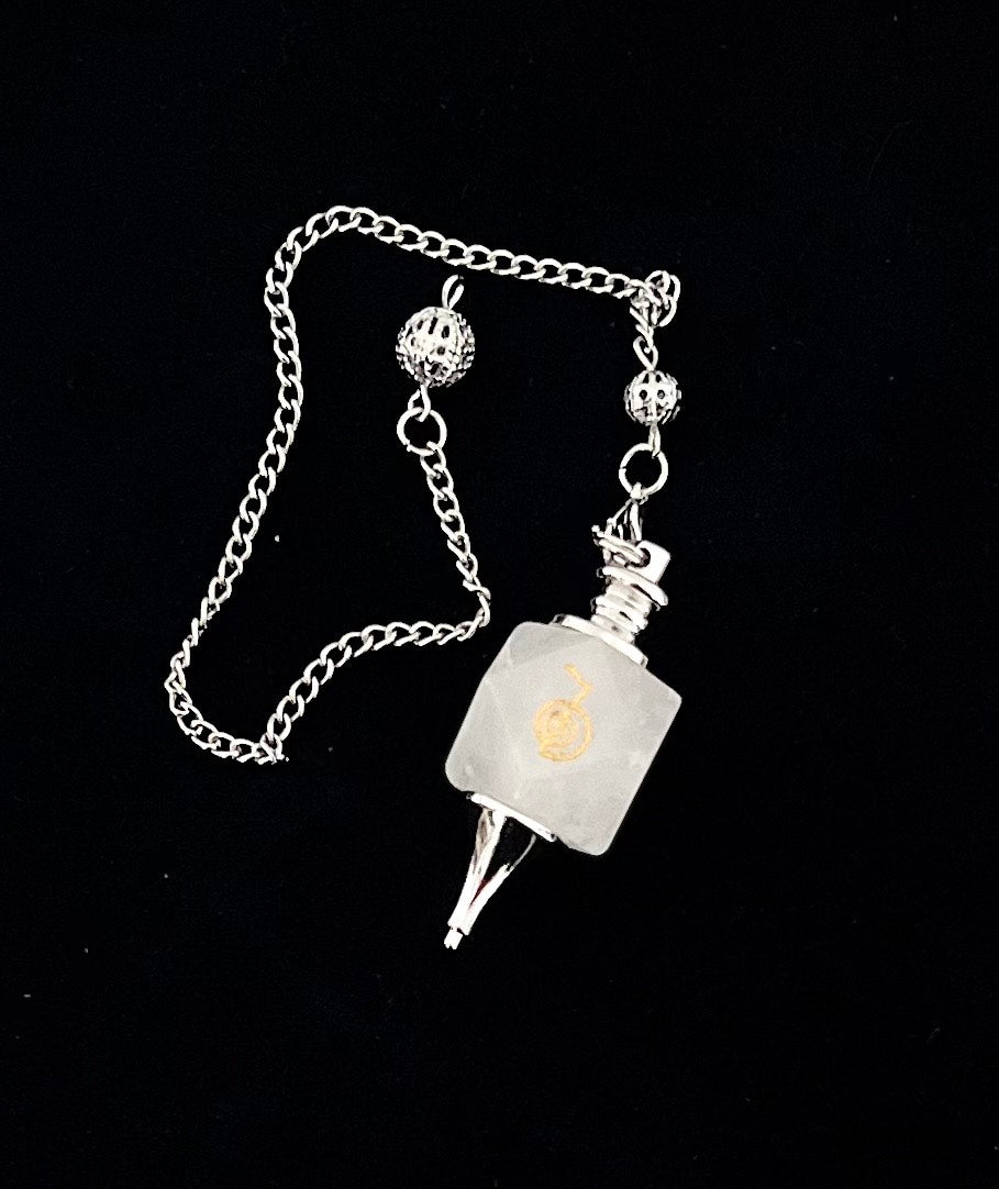 Reiki Pendulum (Clear Quartz)