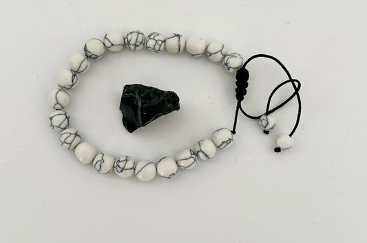 Gemstone bracelet - Howlite with Black obsidian